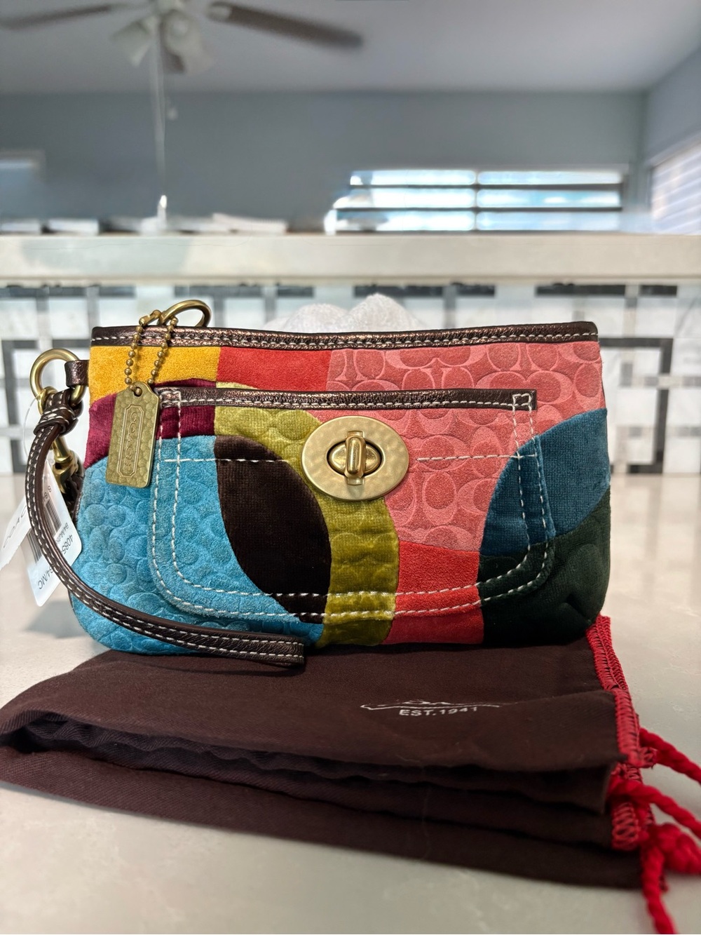 Y2K VTG Coach Velvet Suede Patchwork Clutch | Hammered Hardware | 40854 - Picture 11 of 16